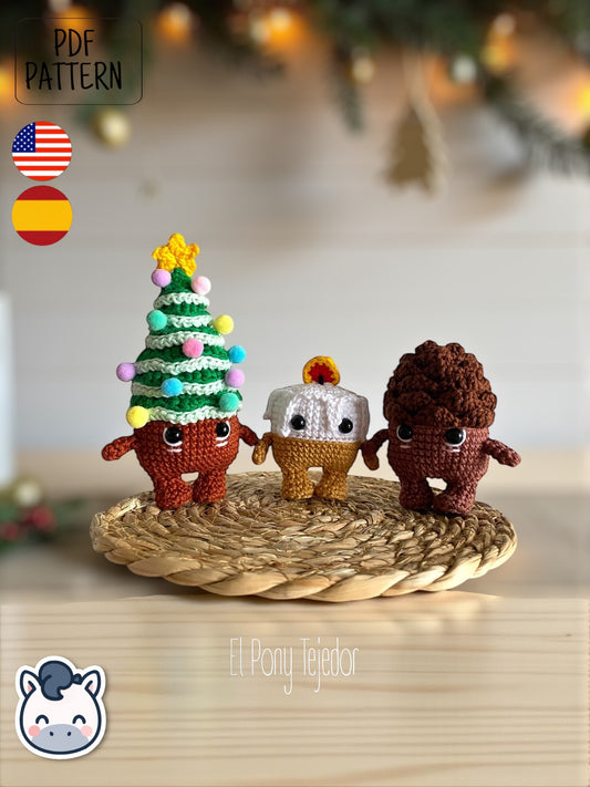 Handmade Christmas amigurumi set inspired by classic holiday ornaments, featuring a Christmas tree, festive candle and winter pinecone. Perfect Christmas crochet pattern PDF for holiday decor lovers and fans of cute handmade Christmas decorations.