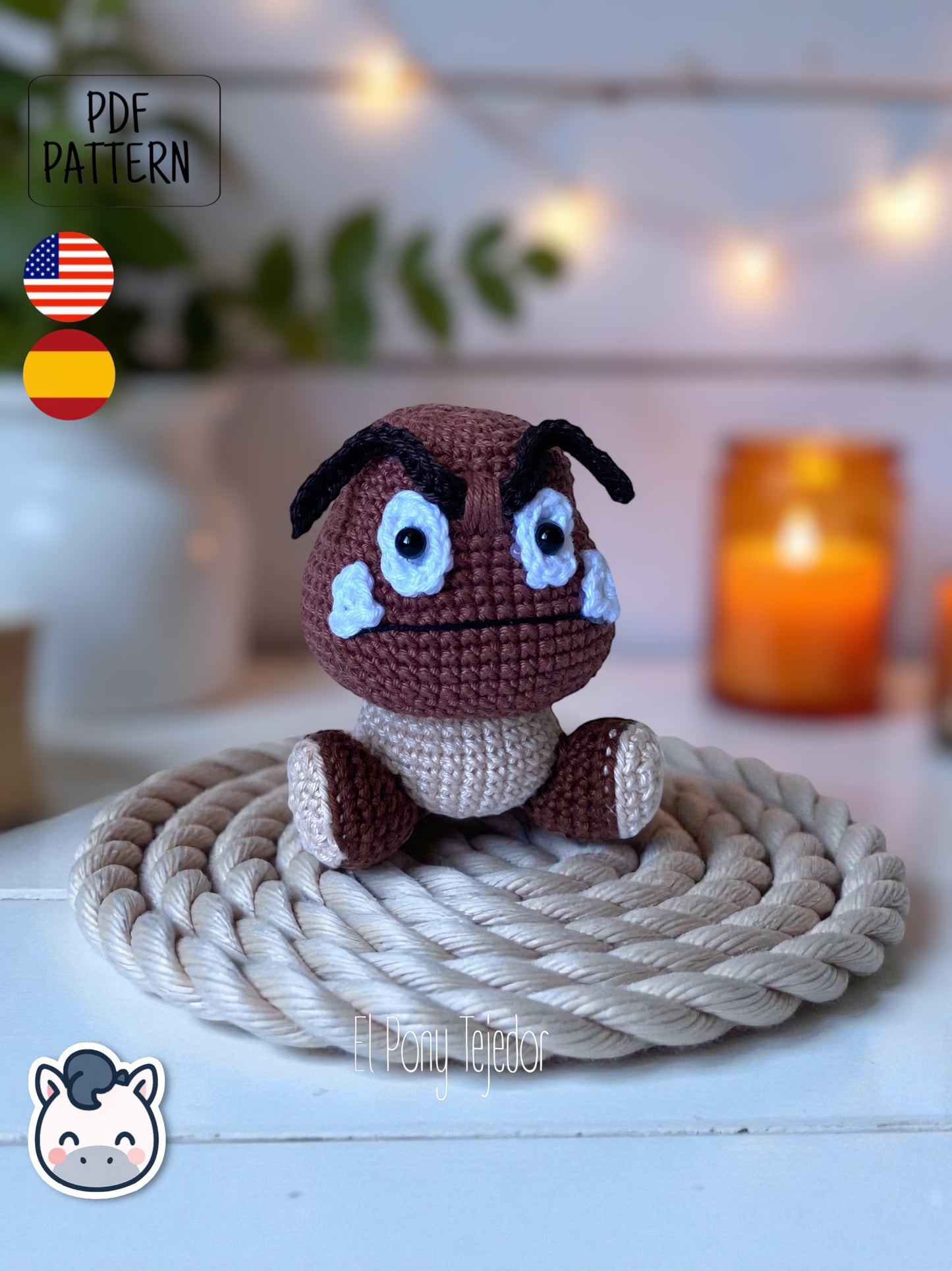 ¡Este pequeño enemigo del Mundo Champiñón ha decidido cambiar su destino y convertirse en el más adorable del juego! Con este patrón digital de amigurumi podrás tejer paso a paso tu propio Goomba, perfecto para fans de Nintendo, Super Mario Bros y los videojuegos retro. 🍄 Patrón ideal para quienes aman el estilo geek, los clásicos de consola y los muñecos de colección hechos a mano.