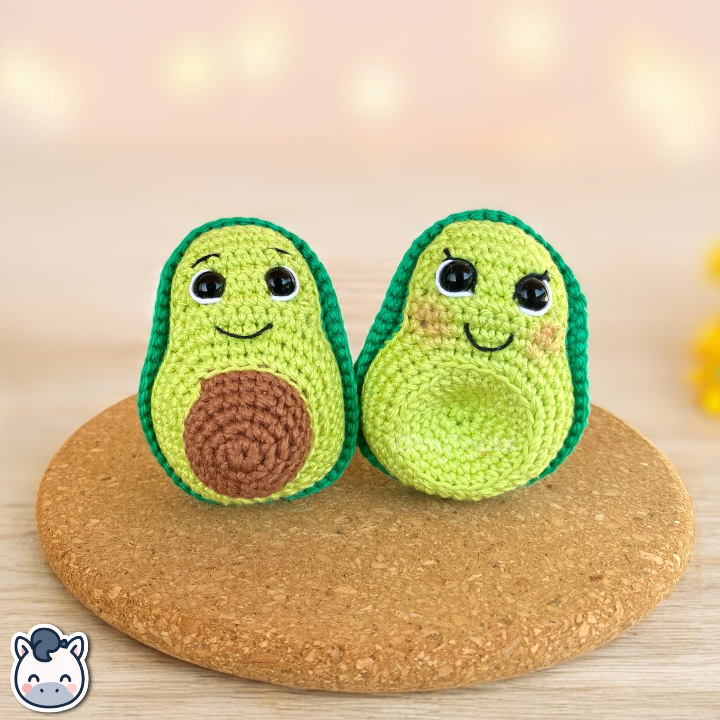 Llavero Aguacates Kawaii - Amigurumi hecho a Mano