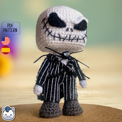 Handmade Jack and Sally amigurumi inspired by The Nightmare Before Christmas, cute Halloween crochet pattern PDF.
