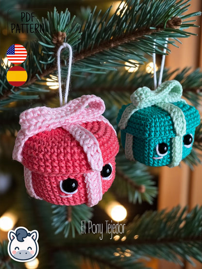 Handmade Kawaii Christmas Presents amigurumi inspired by Holiday Decor, cute gift crochet pattern PDF.