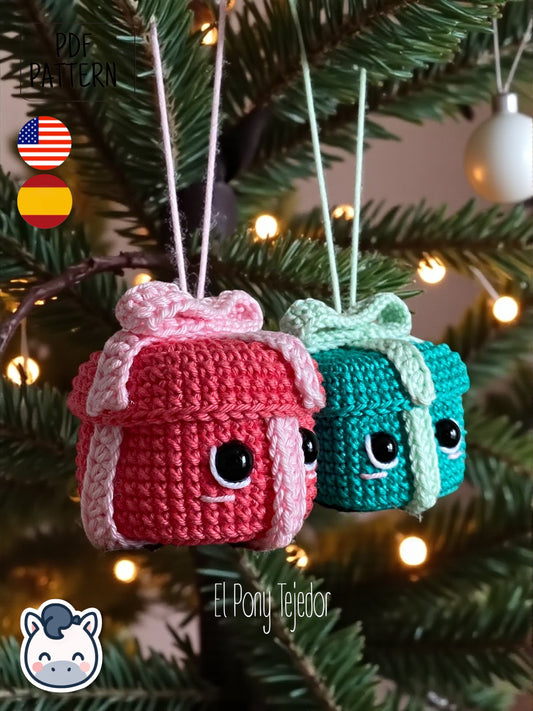 Handmade Kawaii Christmas Presents amigurumi inspired by Holiday Decor, cute gift crochet pattern PDF.