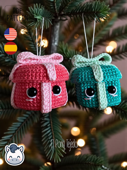 Handmade Kawaii Christmas Presents amigurumi inspired by Holiday Decor, cute gift crochet pattern PDF.