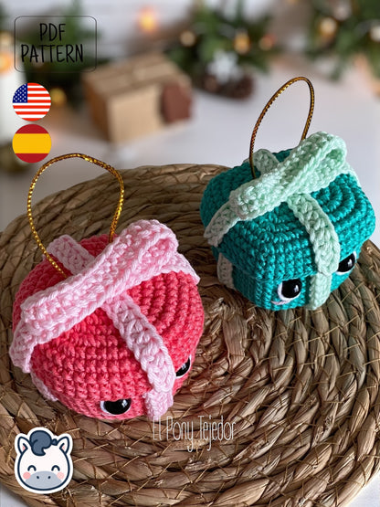 Handmade Kawaii Christmas Presents amigurumi inspired by Holiday Decor, cute gift crochet pattern PDF.