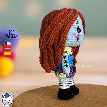 Handmade Sally amigurumi inspired by Tim Burton’s The Nightmare Before Christmas, cute gothic Halloween crochet pattern PDF.