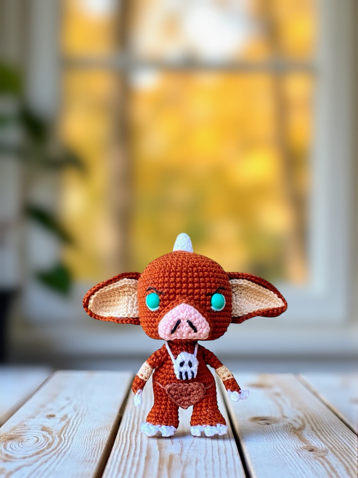 Amigurumi Bokoblin inspirado en The Legend of Zelda, muñeco tejido a crochet con estilo kawaii y detalles cuidados, patrón PDF ideal para fans de los videojuegos y el ganchillo. Handmade Bokoblin amigurumi inspired by The Legend of Zelda, cute and geek crochet pattern PDF perfect for video game fans and handmade plush lovers.