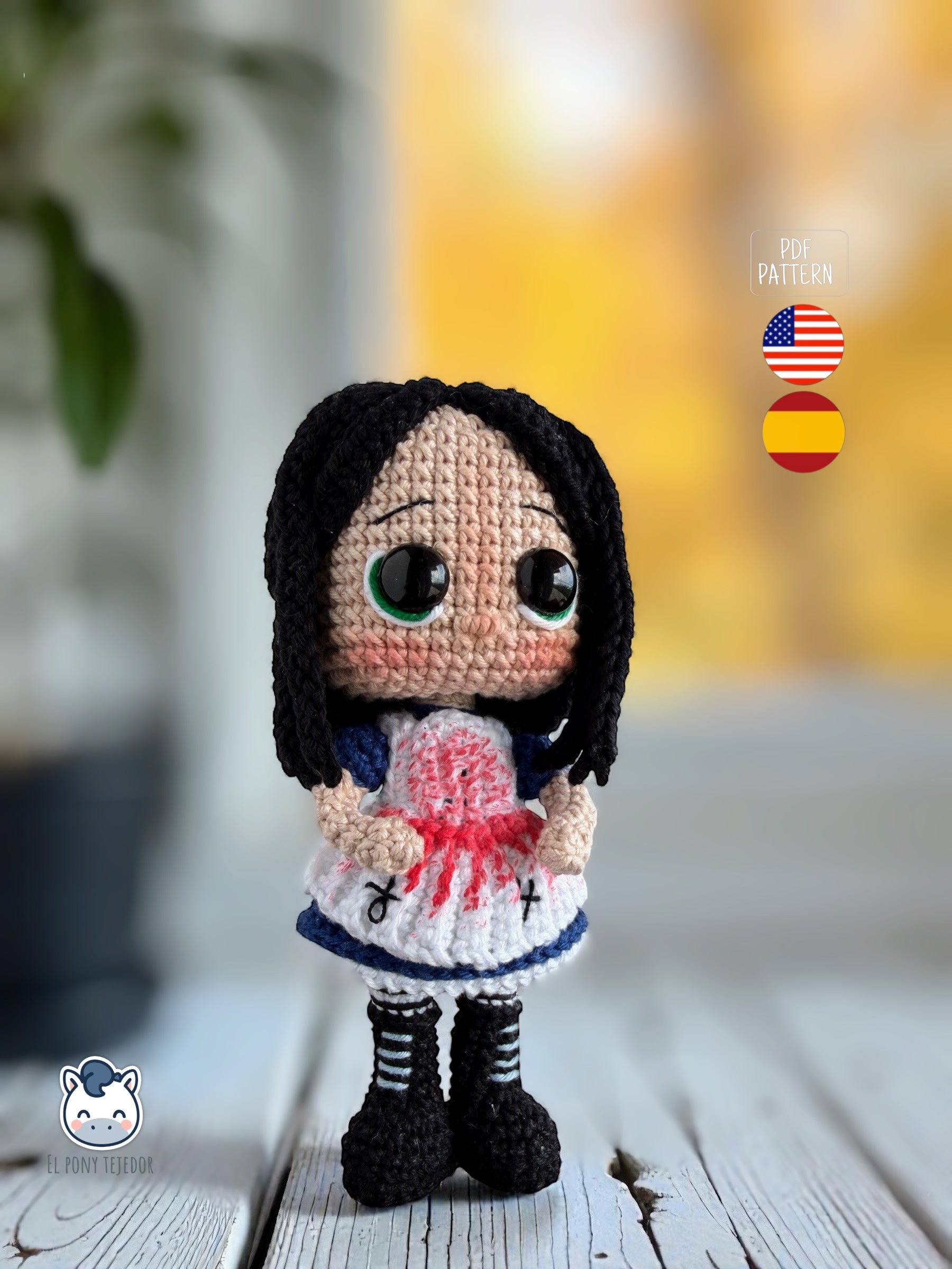 Amigurumi de Alice Madness tejido a crochet, muñeca inspirada en Alice Madness Returns con vestido manchado y estética oscura, patrón PDF de ganchillo ideal para fans de videojuegos y diseños góticos | Handmade Alice Madness amigurumi inspired by Alice Madness Returns, dark gothic crochet doll pattern PDF for video game fans and alternative decor lovers