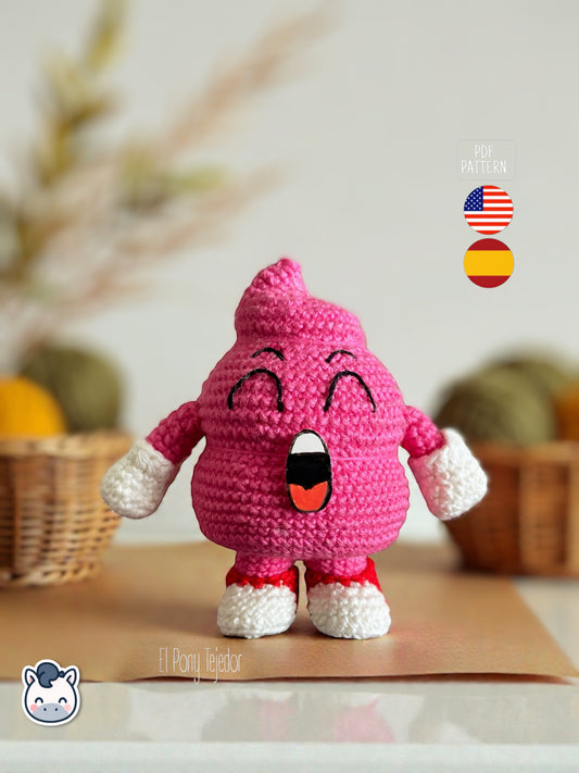 Amigurumi Caca Arale tejido a mano inspirado en Dr. Slump, un divertido patrón de ganchillo kawaii en PDF para fans del anime clásico.