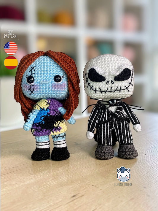 Amigurumi de Jack Skellington y Sally inspirado en Pesadilla antes de Navidad, un patrón de crochet PDF ideal para fans de Tim Burton y del estilo geek y Halloween.