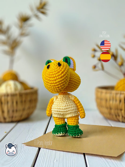 Amigurumi Koopa inspirado en Super Mario Bros tejido a mano, un patrón de crochet PDF geek y kawaii perfecto para fans de los videojuegos clásicos y muñecos estilo Funko.