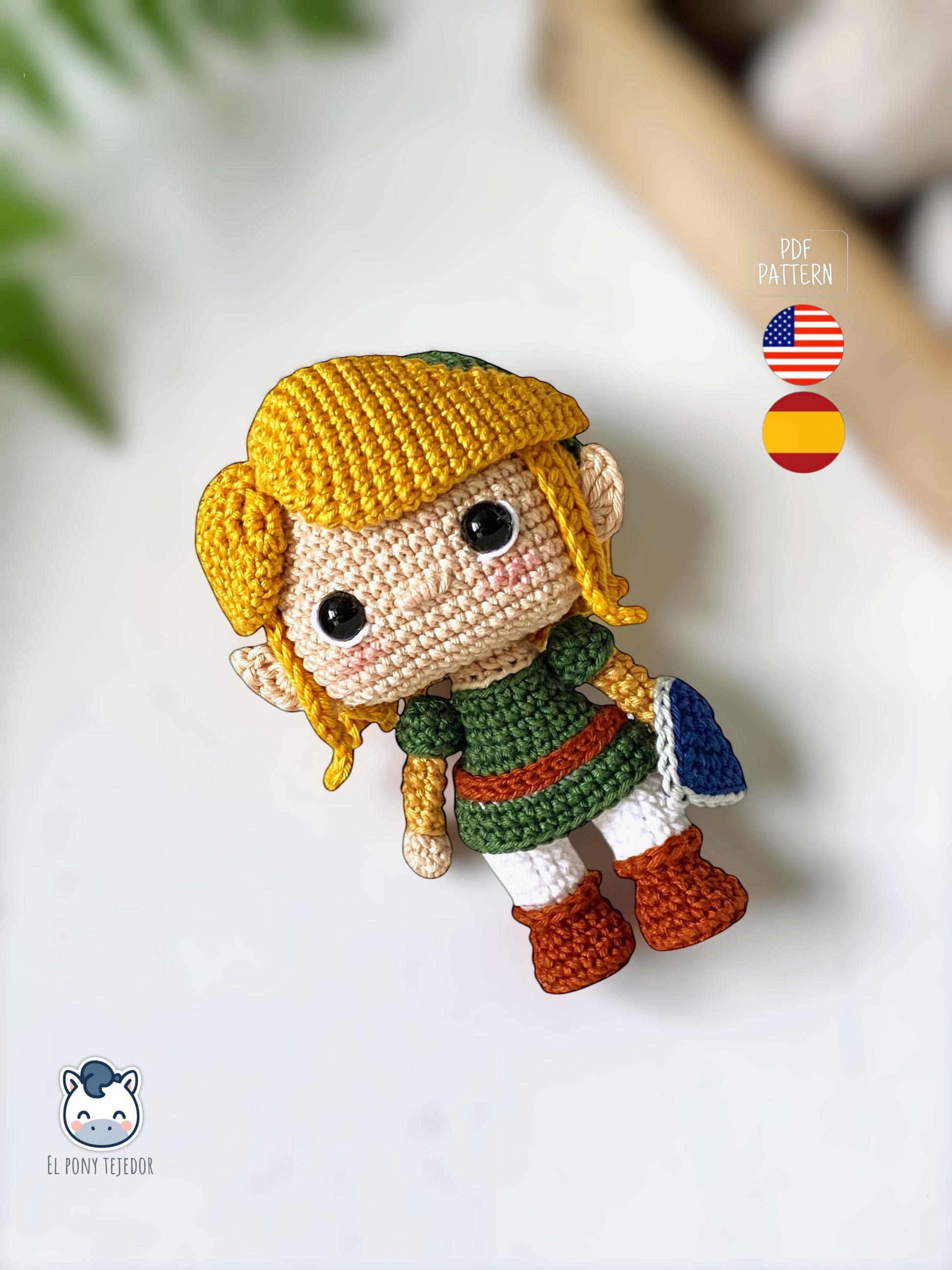 Handmade Link amigurumi inspired by The Legend of Zelda, a geek crochet pattern PDF in Funko style for Nintendo fans. Amigurumi de Link inspirado en The Legend of Zelda, un patrón de ganchillo estilo Funko perfecto para fans de Nintendo y videojuegos.