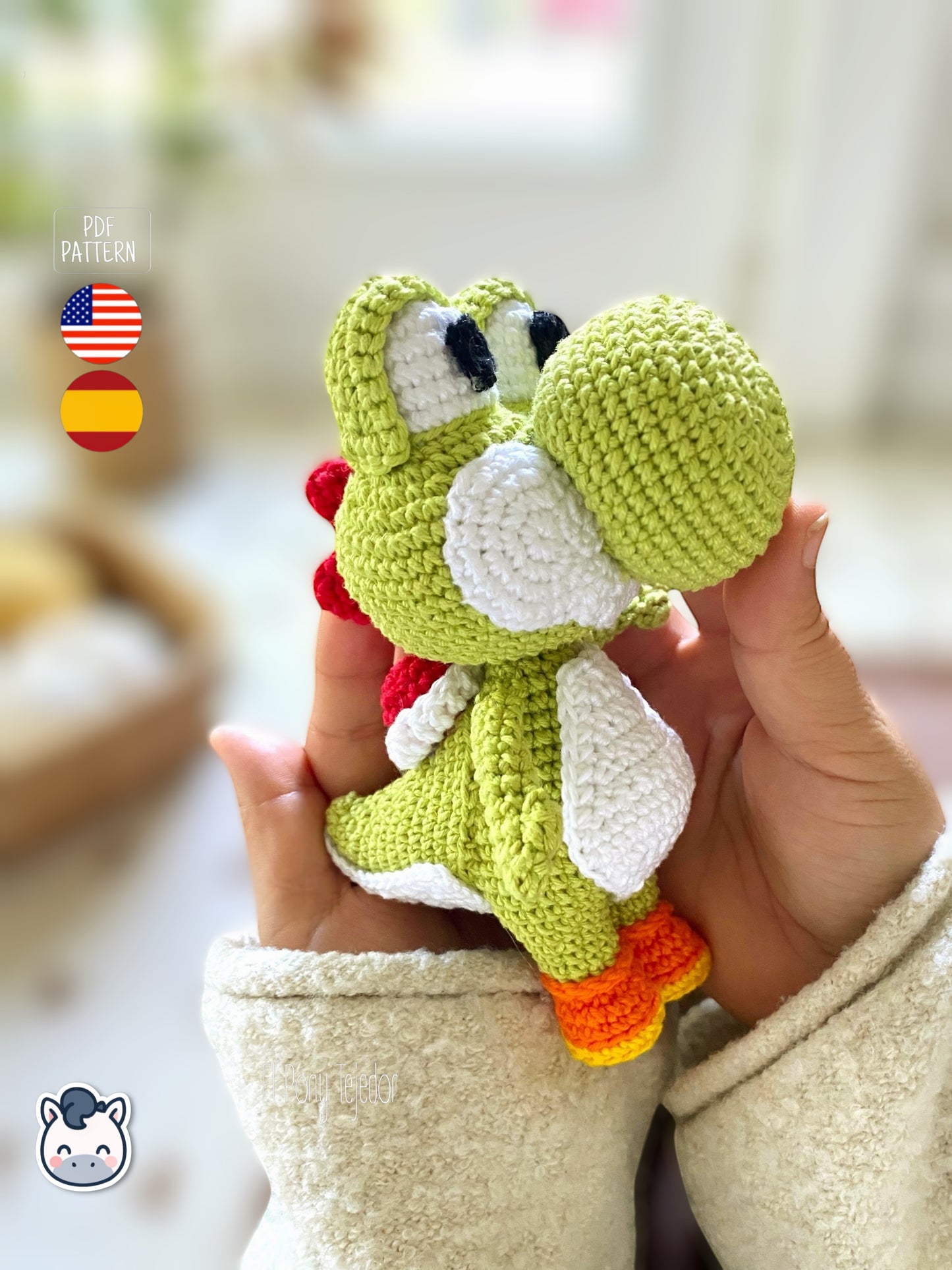 Handmade Yoshi amigurumi inspired by Nintendo and Super Mario, cute green dinosaur crochet pattern PDF for gamer fans and kawaii amigurumi lovers | Amigurumi de Yoshi hecho a mano inspirado en Nintendo y Super Mario, patrón de crochet de dinosaurio verde kawaii para fans del mundo gamer