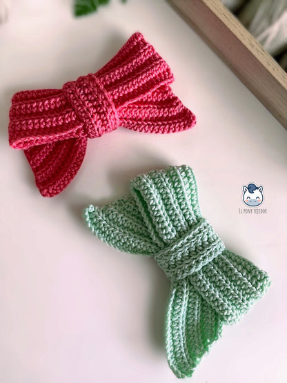 Patrón de lazos de crochet para amigurumi en PDF con instrucciones paso a paso para crear lazos decorativos para muñecos, peluches y proyectos de ganchillo kawaii.