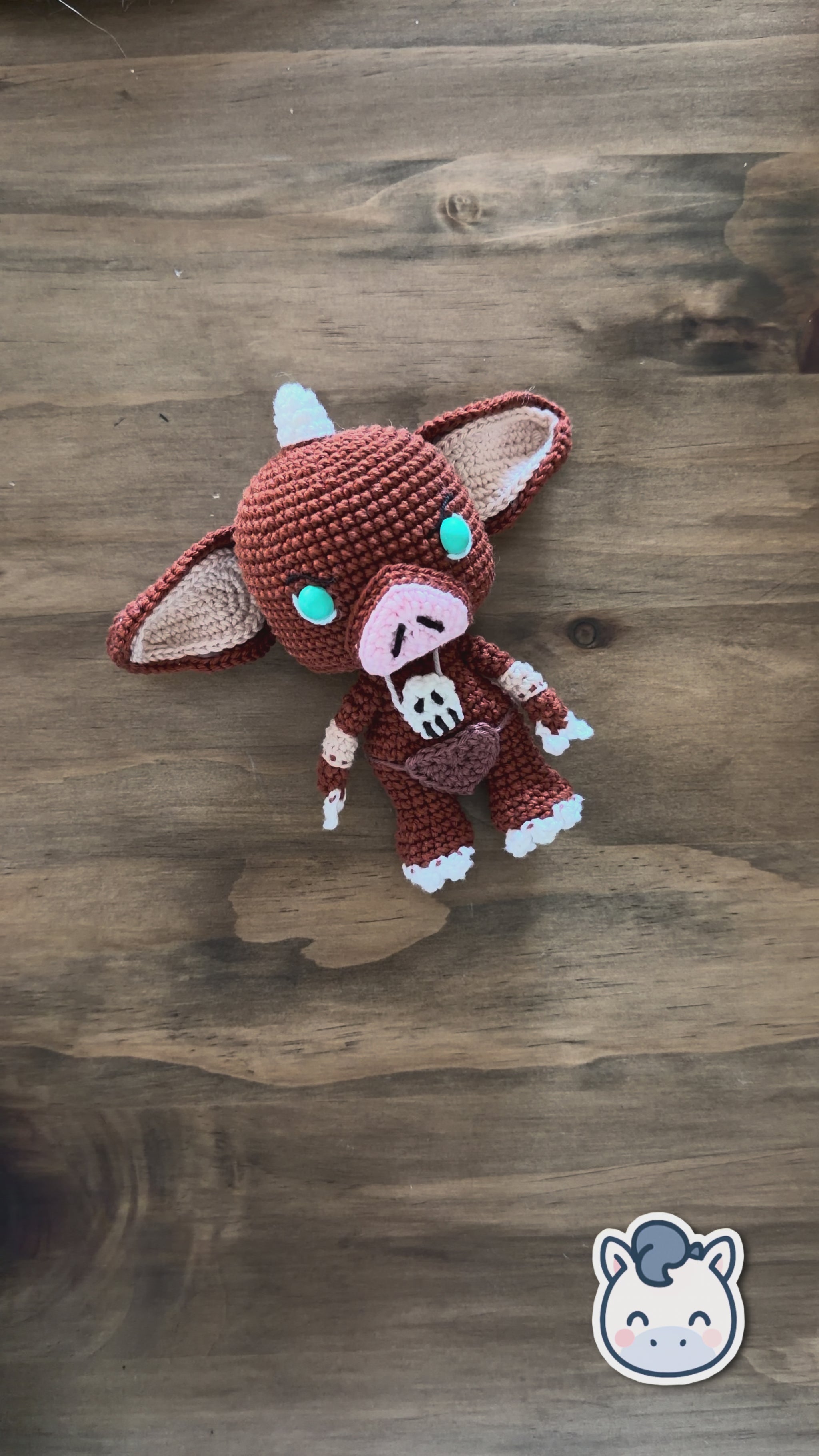 Teje tu propio Bokoblin amigurumi inspirado en Zelda con este patrón PDF en español e inglés. Ideal para fans gamers. ¡Descarga inmediata!